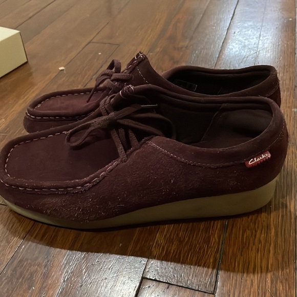 CLARK BOOTS - Picture 2 of 3